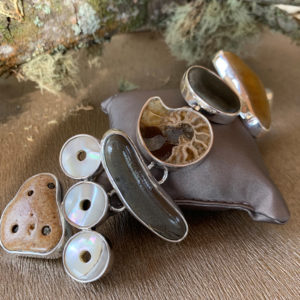 Costa Rican River Rock & Mother Pearl Link Bracelet in Sterling Silver 925