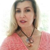 Karen Wehman wearing Agot necklace designed by costarrican designer, Adrina Gomez